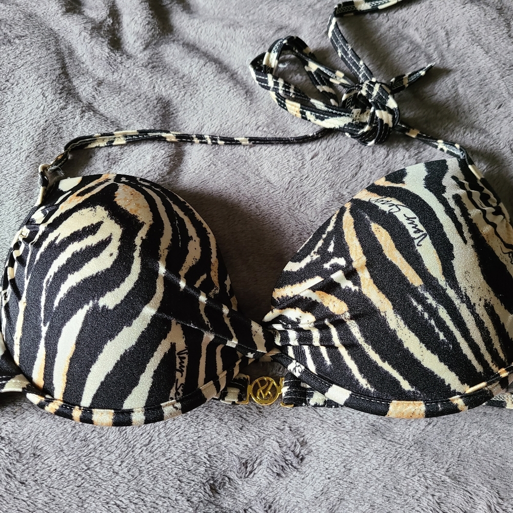 Victoria Secret push-up Bikini top